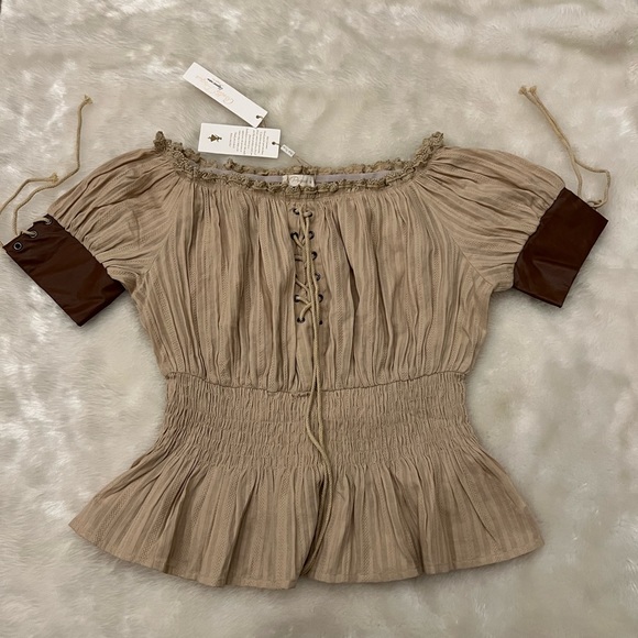 Victorian Boho Blouses - Picture 5 of 11